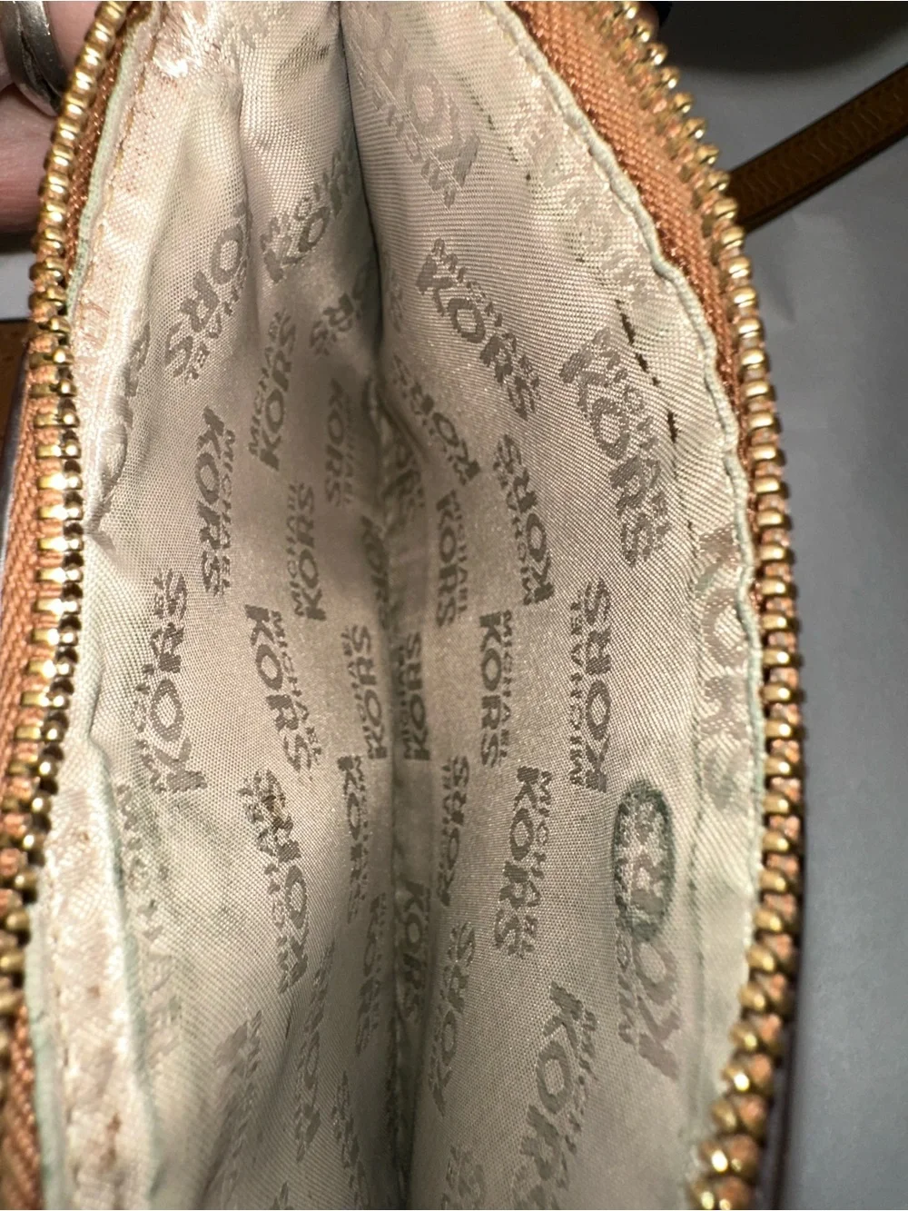 Michael Kors Brown Leather Wristlet Wallet Zip Around Clutch Wrist Strap